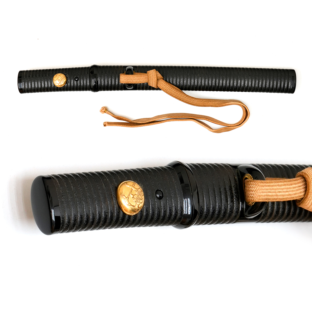 刀装具 楽天市場】日本刀装具 大刀柄 新品 長約26CM 紅葉縁頭 龍目貫 白
